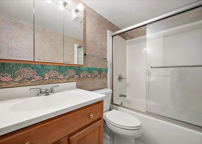 Towers-spacious 3 Bedroom Unit With Bayside Views And Indoor Pool! Ferienhaus